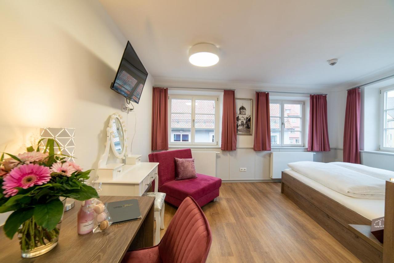 Urban Flair Hotel *